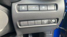 Nissan Juke 1.0 DiG-T Tekna 5dr DCT Petrol Hatchback